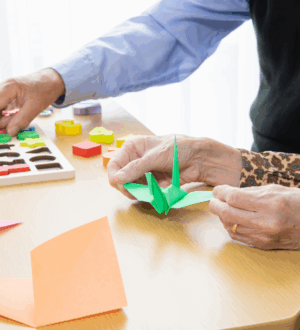 【スタッフ日記】夏の午後、風鈴が鳴った日 ― 楽寿の苑の小さな工房から